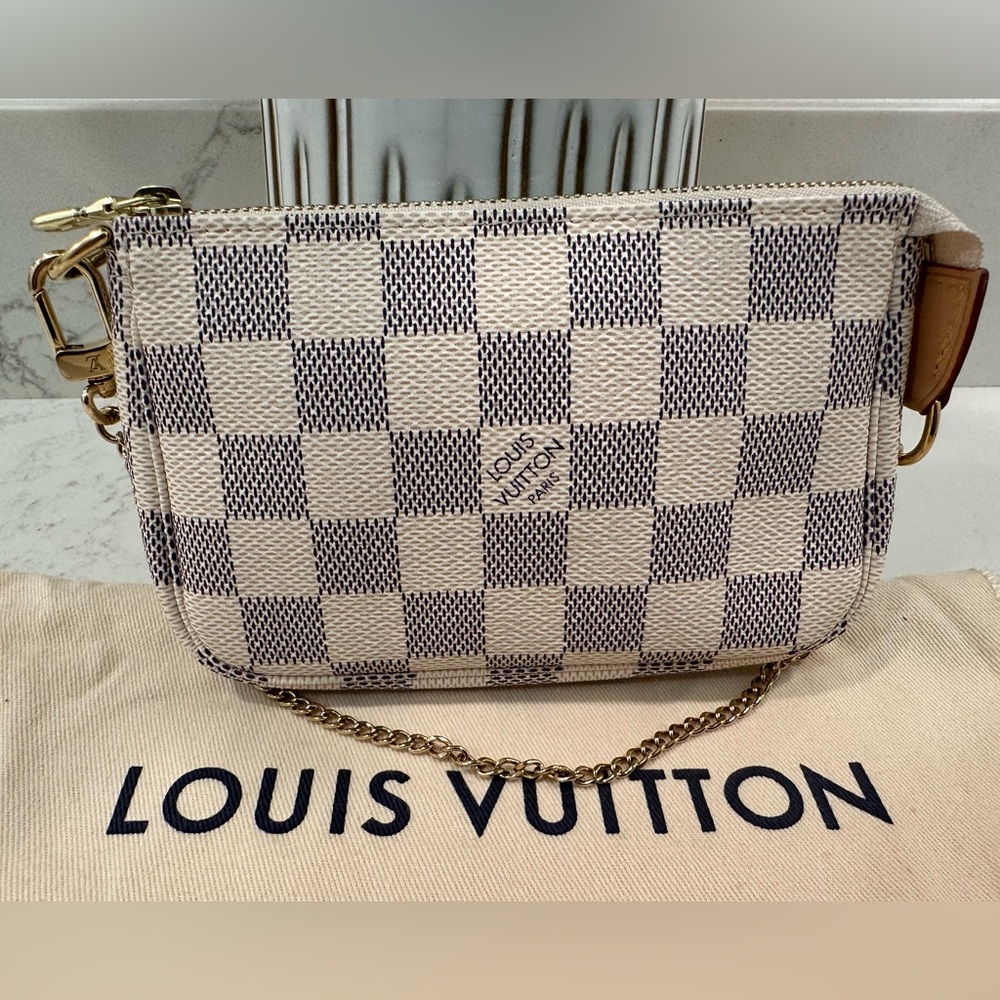 RARE Louis Vuitton Damier Azur Mini Pochette - Picture 3 of 17